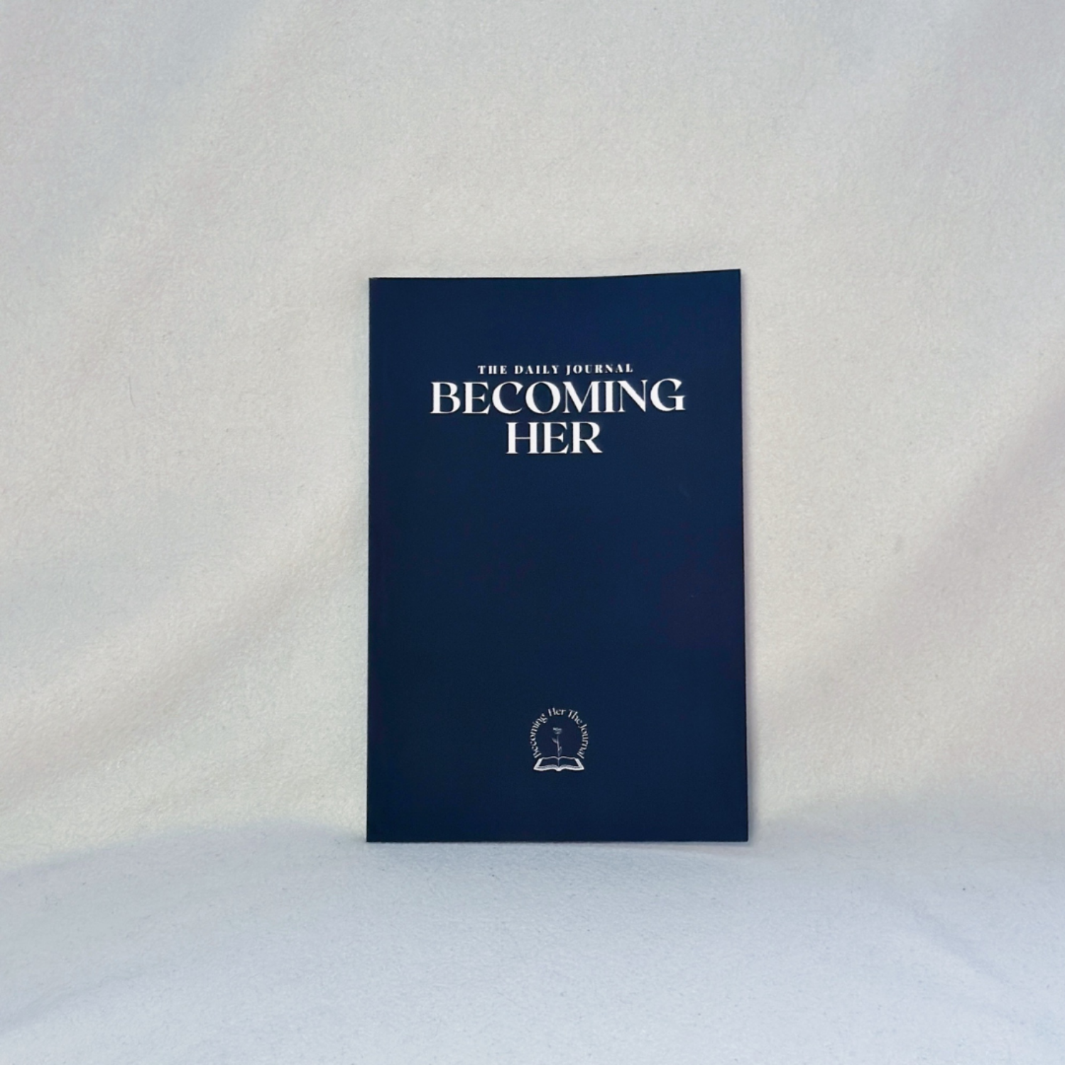 PRE-ORDER Becoming Her The Journal in Corporate Blue (Paperback)